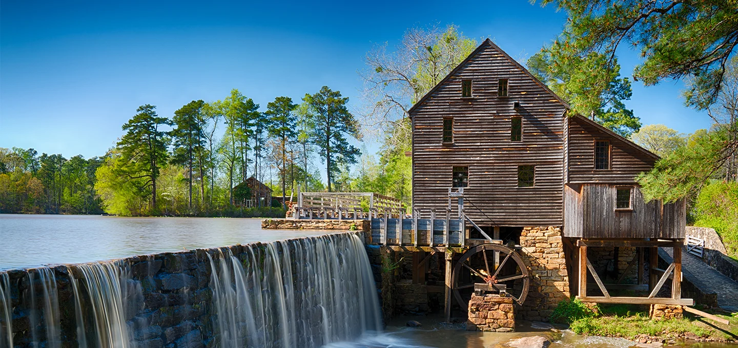couple buying a house
